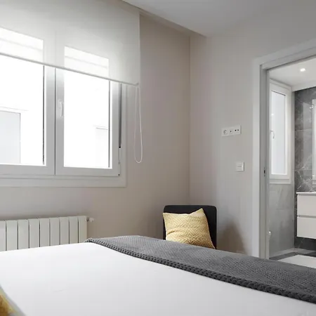 Cathedral - Luxury In Center Apartmán *